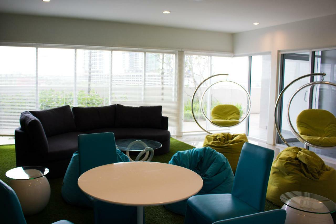 נוסג'יה Ashton Meridin Suites מראה חיצוני תמונה